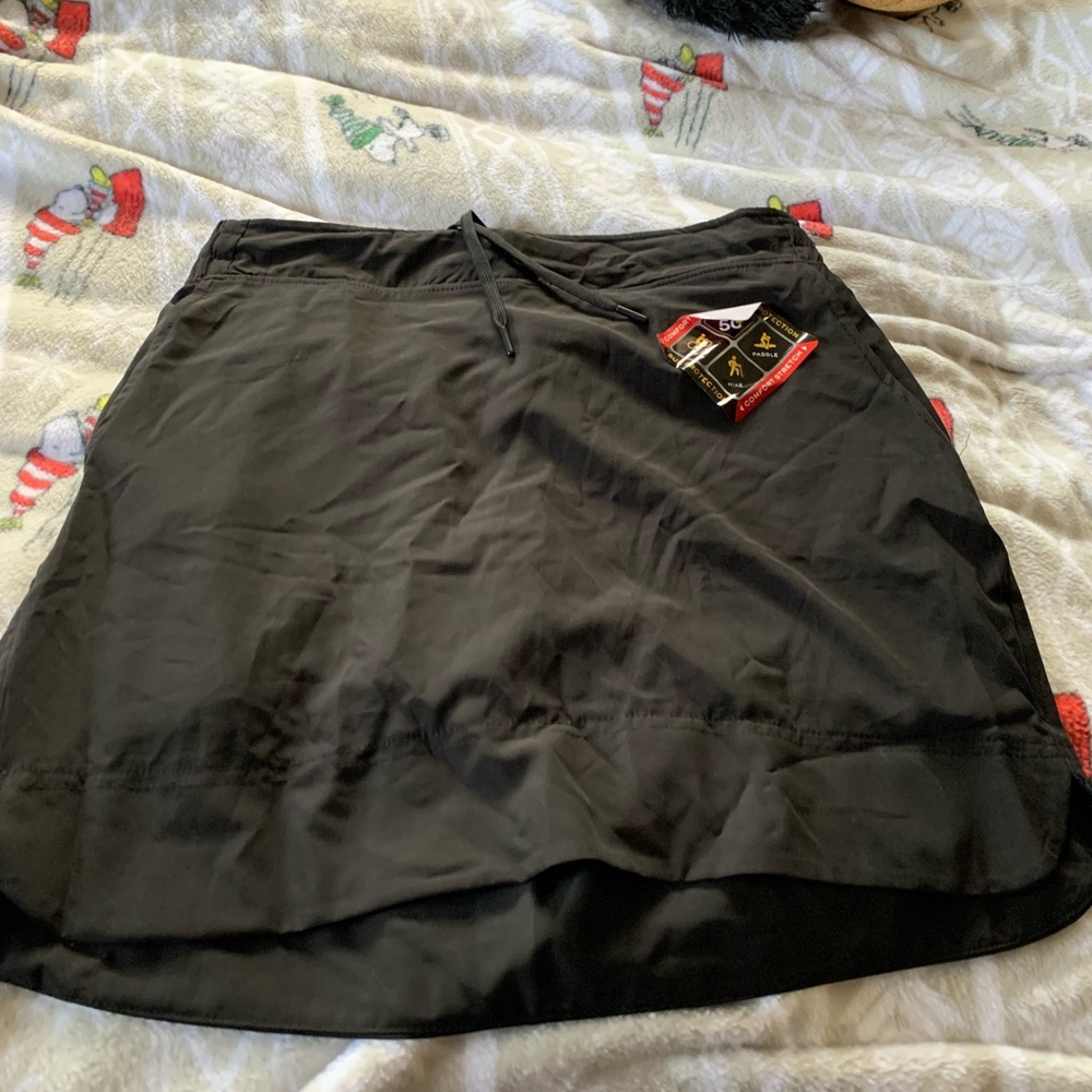 Woman’s Golf Skort - in Black